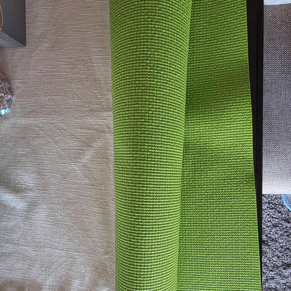 Vibrant Green Yoga Mat